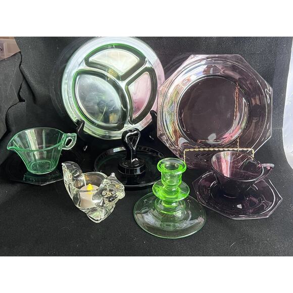 Vintage Green Depression Uranium Glass Grill Dinner Plates - Set Of Six - Picture 11 of 11